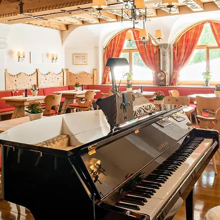 Chesa Sarita Superior St Moritz